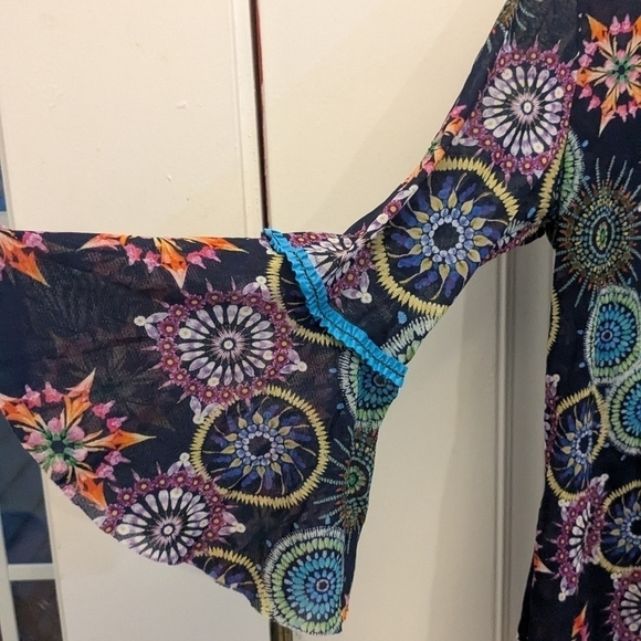 Vivienne Tam Mesh Y2K Bell Sleeve Top - Picture 3 of 4